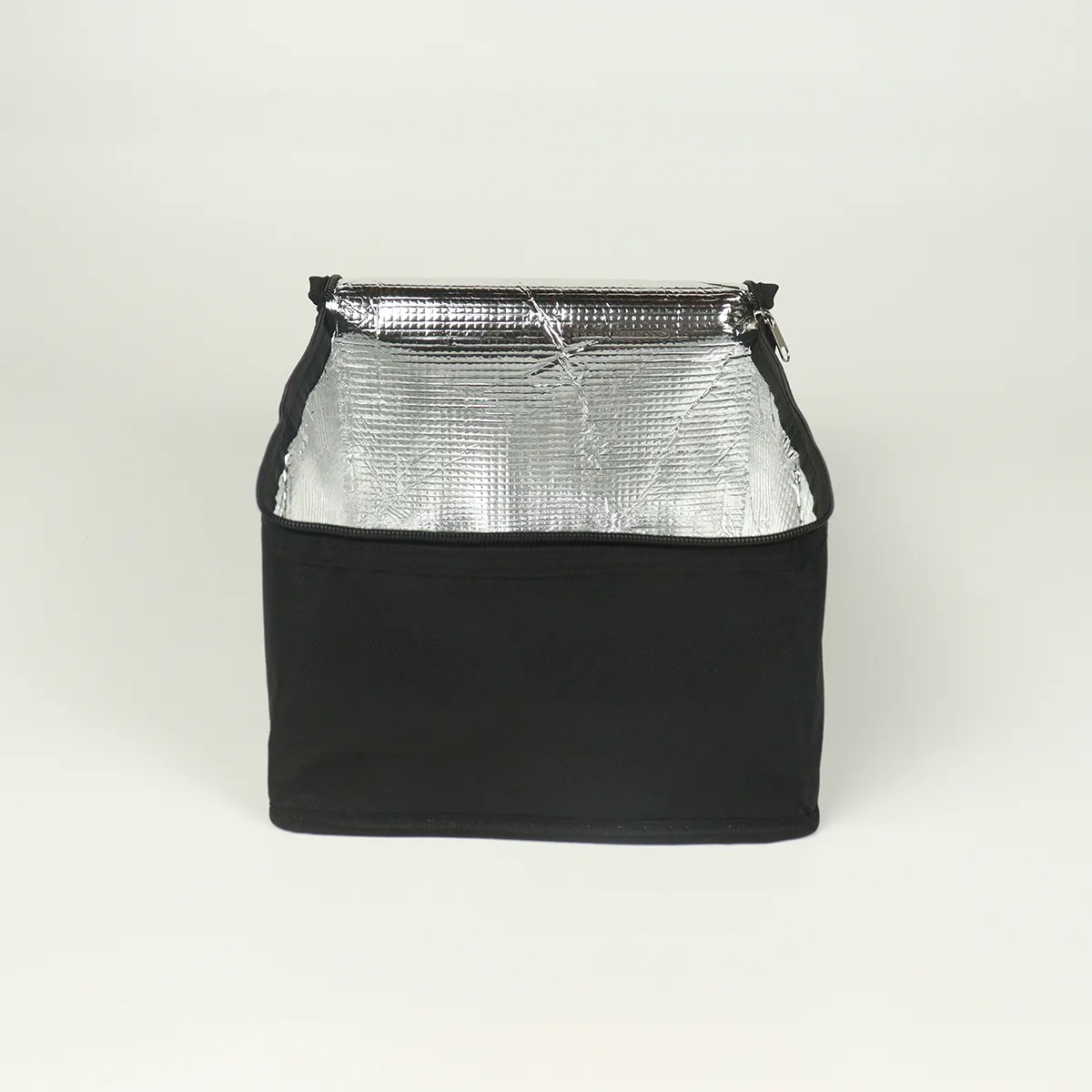 Insulated Cooler Bag – Oxford Fabric with Foil Lining | Custom Branding photo 4